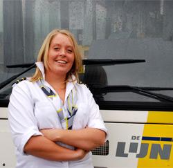 Loes Janssens uit Kampenhout, buschauffeur bij De Lijn
