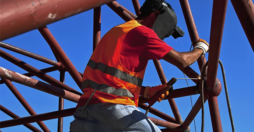 Wat krijgt een monteur staalbouw betaald?